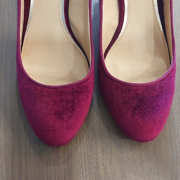 💃 Badgley Mischka Shoes - Picture 7 of 11